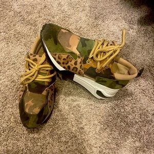 Steve Madden Cliff sneakers